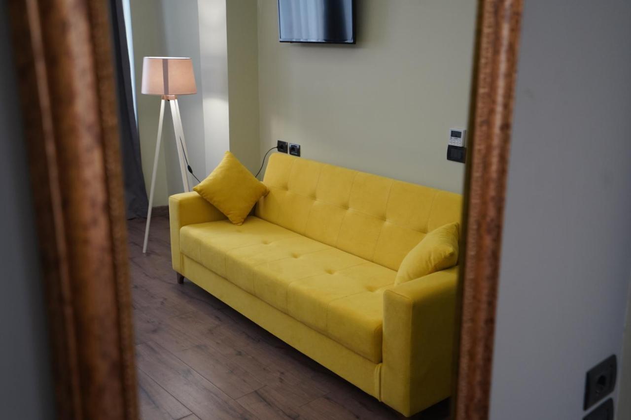 Driti Hotel Tirana Albania Экстерьер фото