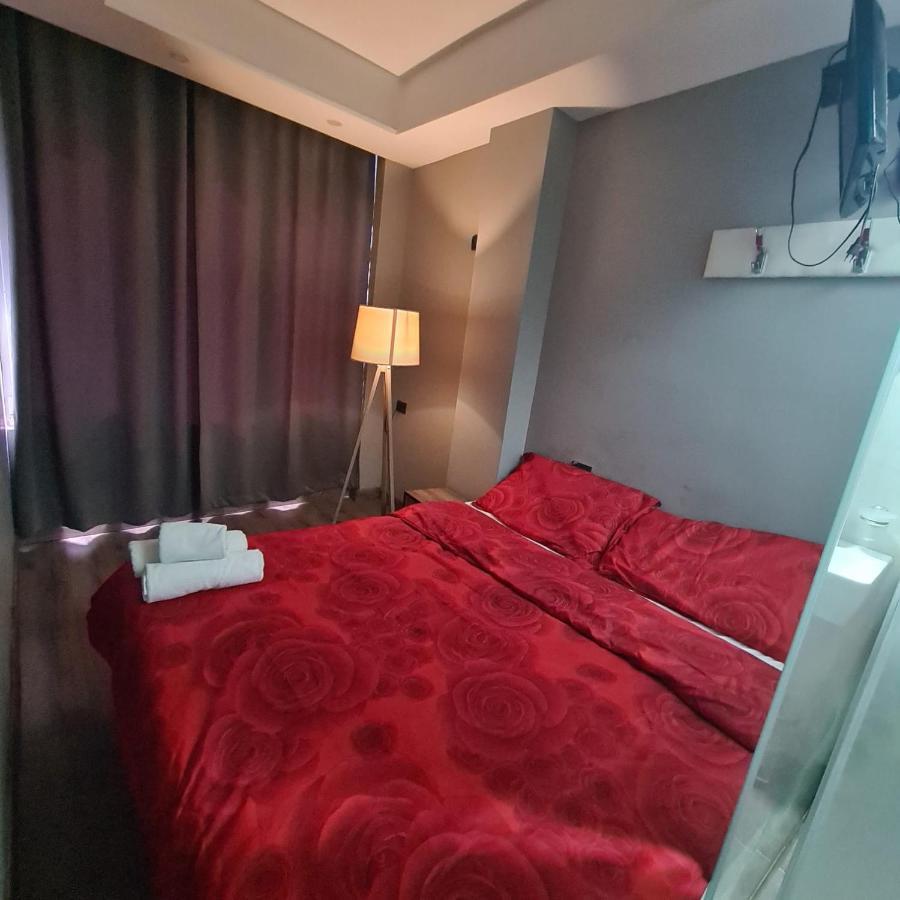 Driti Hotel Tirana Albania Экстерьер фото