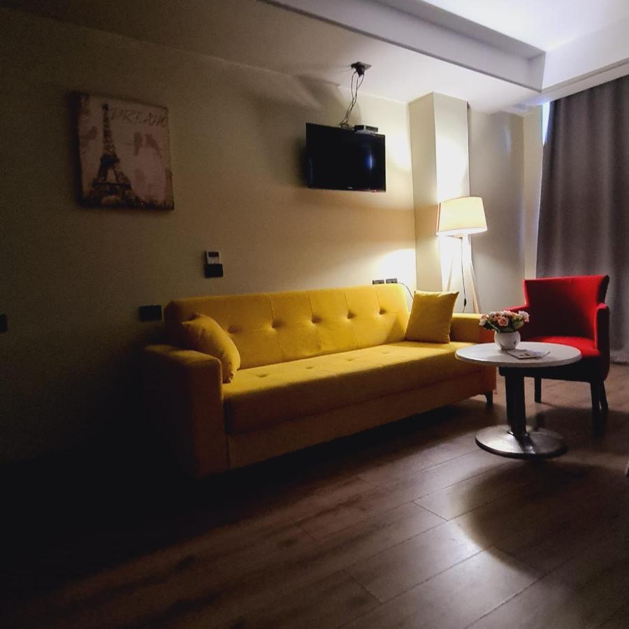 Driti Hotel Tirana Albania Экстерьер фото